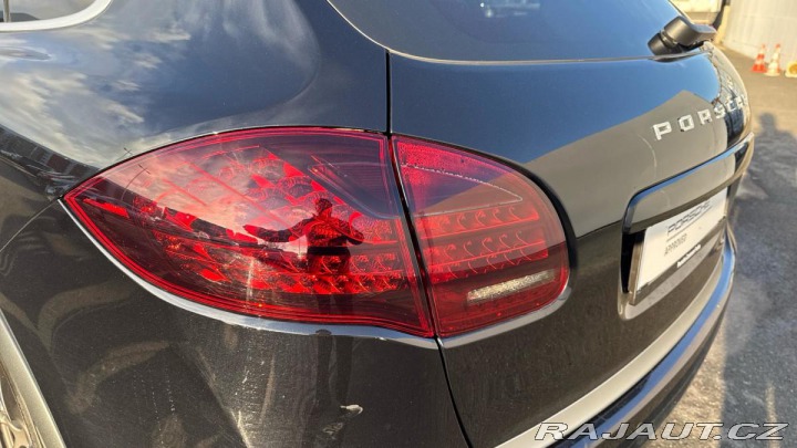 Porsche Cayenne S 2012