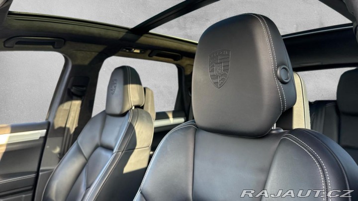 Porsche Cayenne S 2012
