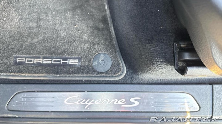 Porsche Cayenne S 2012