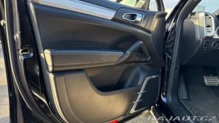 Porsche Cayenne S 2012