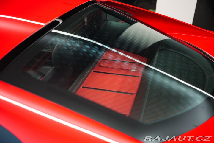 Ferrari 599 GTB/F1/Carbon/RECARO/LEDS 1800