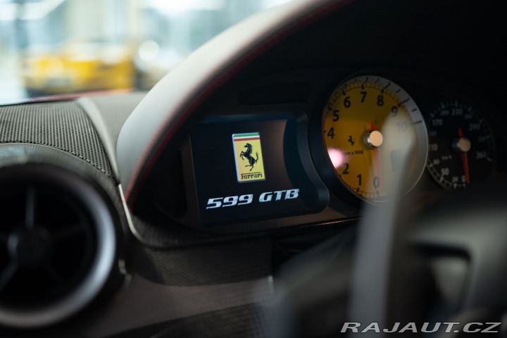 Ferrari 599 GTB/F1/Carbon/RECARO/LEDS 1800