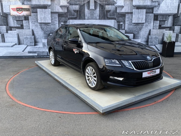 Škoda Octavia 2.0TDi, 110KW ,VYHŘ. SEDA 2020