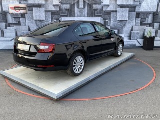 Škoda Octavia 2.0TDi, 110KW ,VYHŘ. SEDA 2020