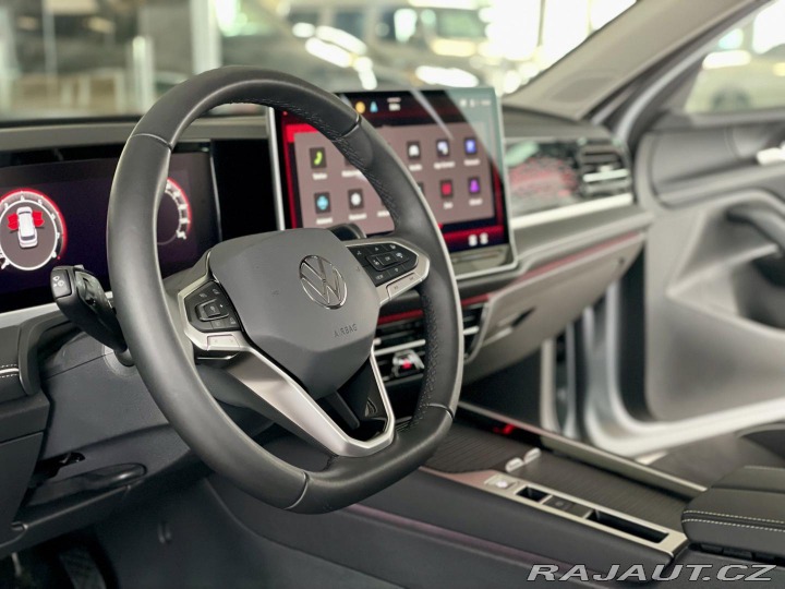Volkswagen Passat 1,5 eTSI DSG*Elegance*Hea 2024