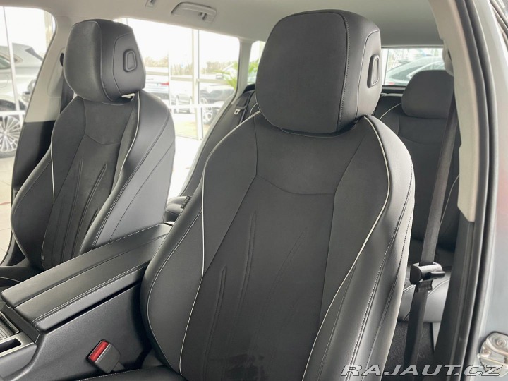 Volkswagen Passat 1,5 eTSI DSG*Elegance*Hea 2024