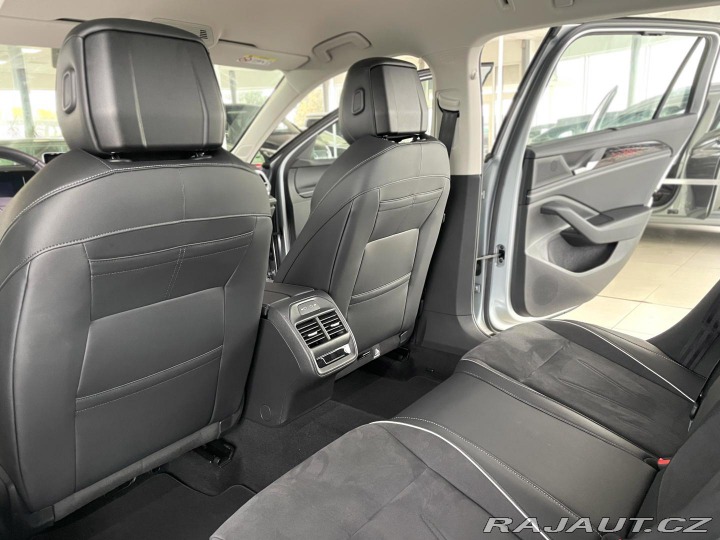 Volkswagen Passat 1,5 eTSI DSG*Elegance*Hea 2024