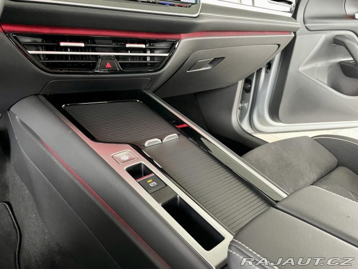 Volkswagen Passat 1,5 eTSI DSG*Elegance*Hea 2024