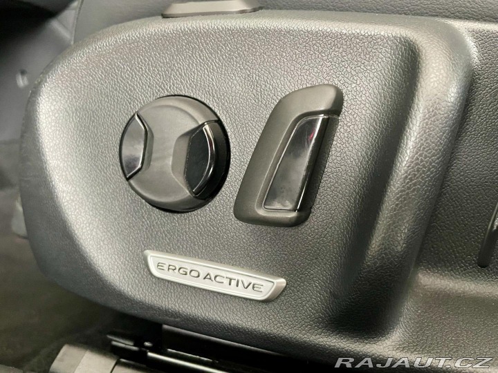 Volkswagen Passat 1,5 eTSI DSG*Elegance*Hea 2024