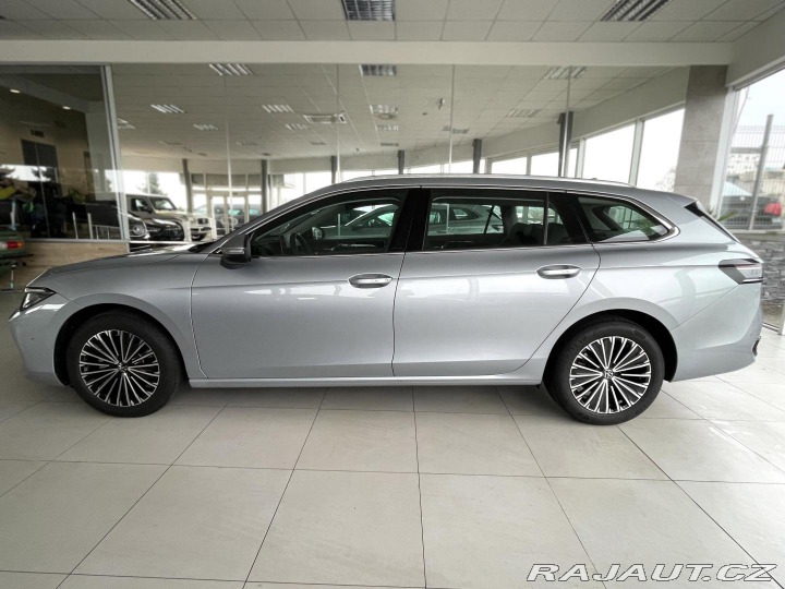 Volkswagen Passat 1,5 eTSI DSG*Elegance*Hea 2024