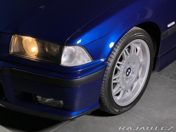 BMW M3 3.0*DE-Model*AvusBlau*Man 1993