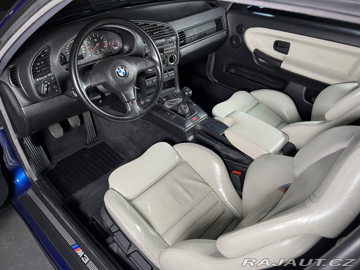 BMW M3 3.0*DE-Model*AvusBlau*Man 1993