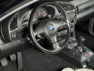 BMW M3 3.0*DE-Model*AvusBlau*Man 1993