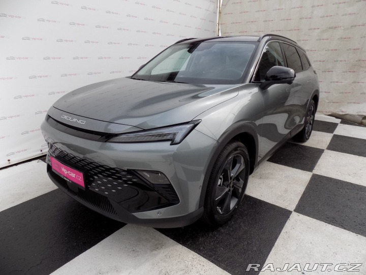 BAIC X5 1.5T/AT/Pixel-LED/PANO/DP 2025