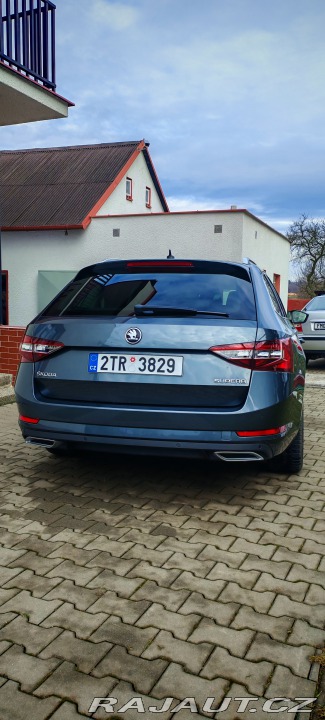 Škoda Superb  2017