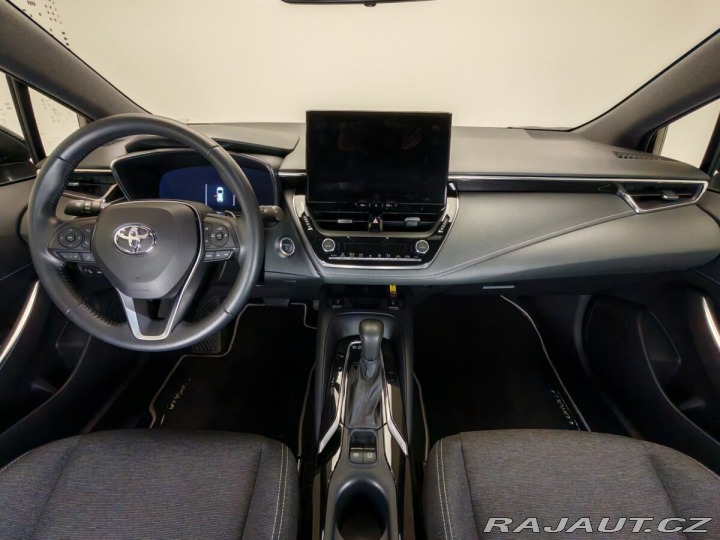 Toyota Corolla 2.0 Hybrid e-CVT Comfort 2023