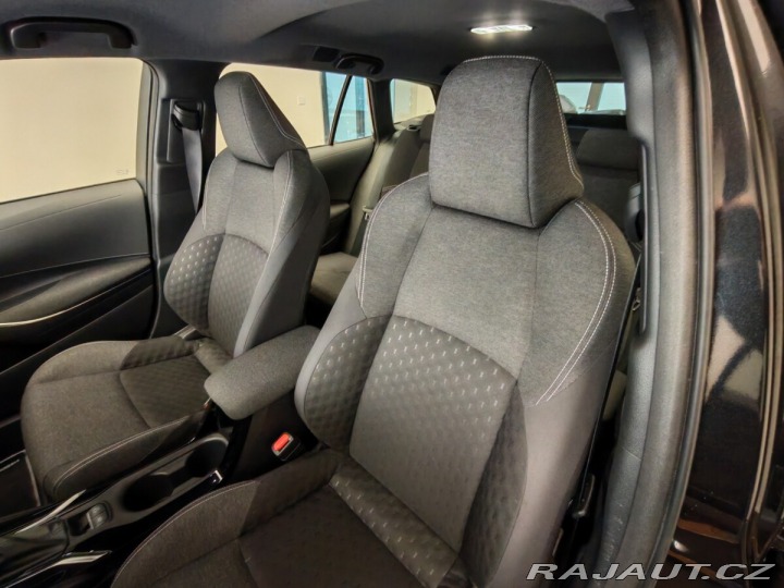 Toyota Corolla 2.0 Hybrid e-CVT Comfort 2023