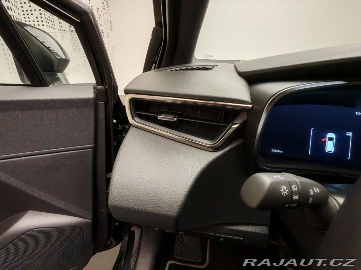 Toyota Corolla 2.0 Hybrid e-CVT Comfort 2023