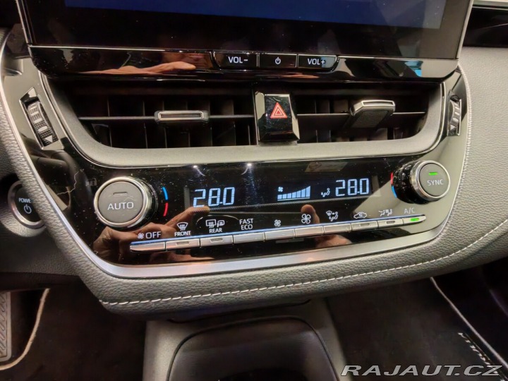 Toyota Corolla 2.0 Hybrid e-CVT Comfort 2023