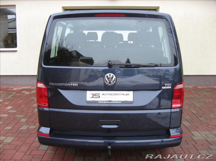 Volkswagen Transporter 2,0 TDI 150PS Kombi-9 DS 2015