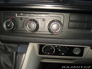 Volkswagen Transporter 2,0 TDI 150PS  Kombi-9 DS 2015