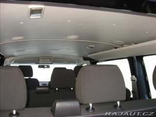 Volkswagen Transporter 2,0 TDI 150PS  Kombi-9 DS 2015