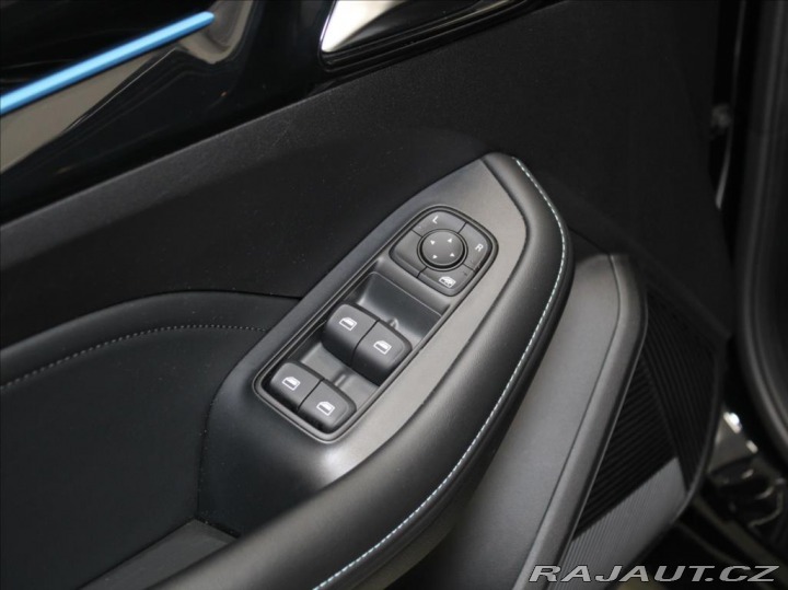 MG MG5 0,1 50 kWh Emotion 8 150k 2024