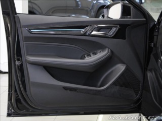 MG MG5 0,1 50 kWh Emotion 8 150k 2024