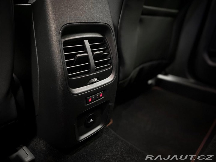 Ford Kuga 2.5 Duratec HEV AWD ST- L 2025