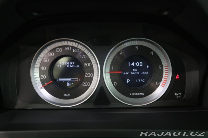 Volvo V60 1,6 D2 SUMMUM 2012