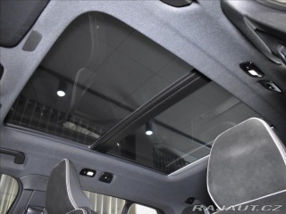 Volvo XC40 2,0 B4 ULT Panorama,bezkl 2023