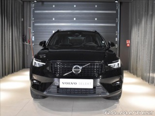 Volvo XC40 2,0 B4 ULT Panorama,bezkl 2023