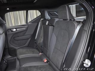 Volvo XC40 2,0 B4 ULT Panorama,bezkl 2023