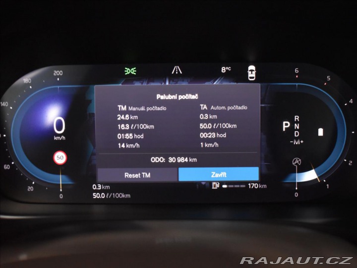 Volvo V60 2,0 B4 AWD Core BEZKLÍČ 2023