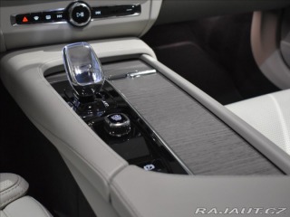 Volvo V90 2,0 B6 AWD ULT tažné,Pano 2023