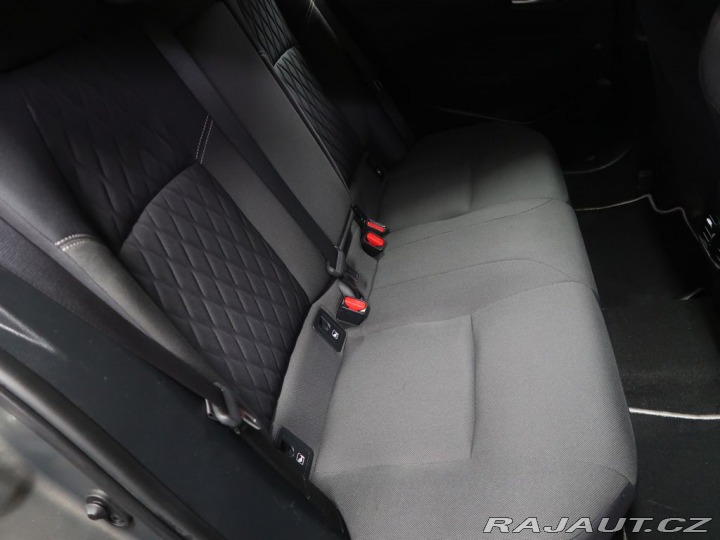 Toyota Corolla 1.8Hybrid,CZ,1Maj,Comfort 2021