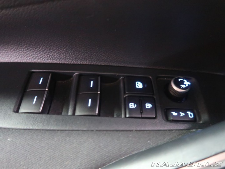 Toyota Corolla 1.8Hybrid,CZ,1Maj,Comfort 2021