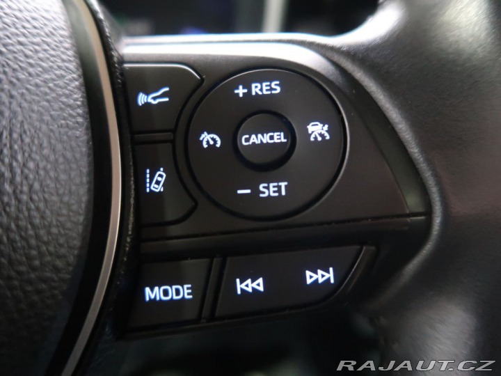 Toyota Corolla 1.8Hybrid,CZ,1Maj,Comfort 2021