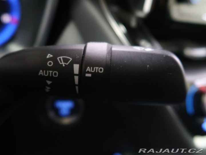 Toyota Corolla 1.8Hybrid,CZ,1Maj,Comfort 2021