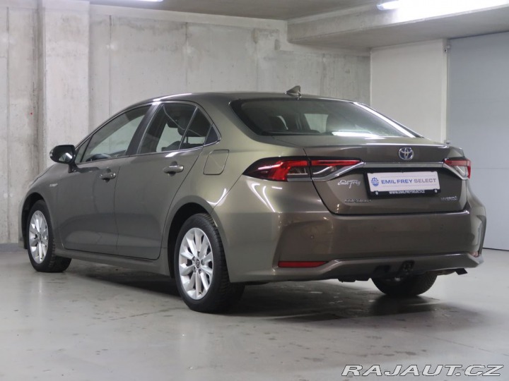 Toyota Corolla 1.8Hybrid,CZ,1Maj,Comfort 2021