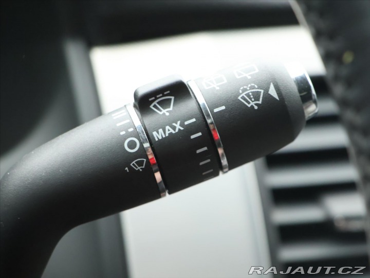 Jaguar XF 3,0 D V6 177 kW Navi DPH 2015