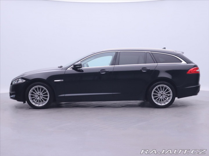 Jaguar XF 3,0 D V6 177 kW Navi DPH 2015
