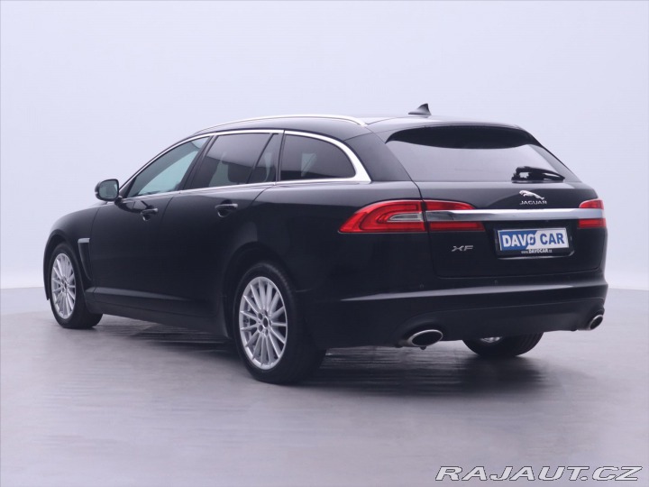 Jaguar XF 3,0 D V6 177 kW Navi DPH 2015