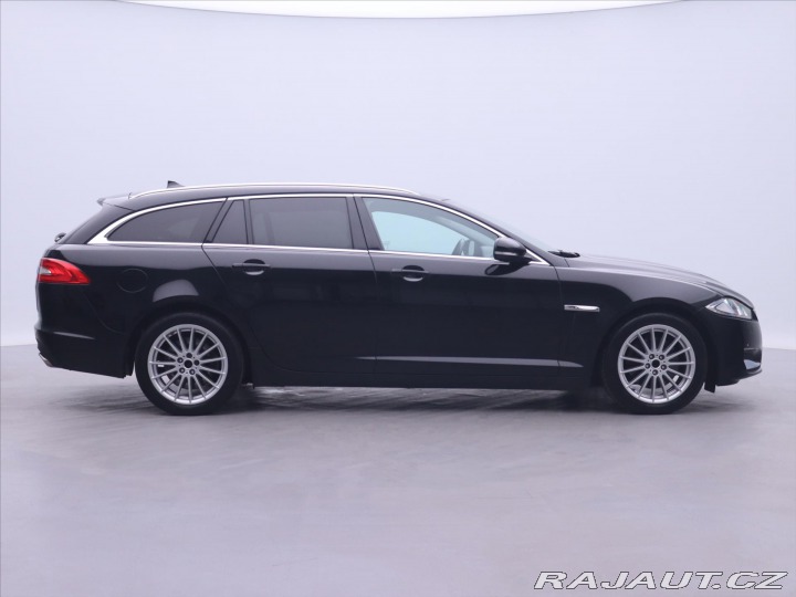 Jaguar XF 3,0 D V6 177 kW Navi DPH 2015