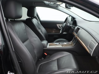 Jaguar XF 3,0 D V6 177 kW Navi DPH 2015
