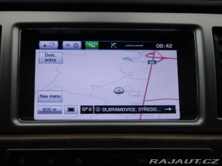 Jaguar XF 3,0 D V6 177 kW Navi DPH 2015
