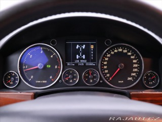 Volkswagen Touareg 3,0 TDI V6 4x4 Aut. Indiv 2005