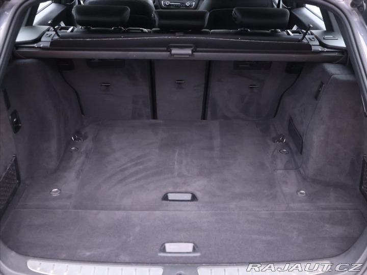 BMW 3 2,0 18d M-paket Aut. Navi 2015