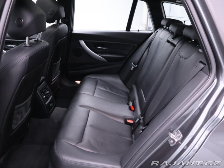 BMW 3 2,0 18d M-paket Aut. Navi 2015