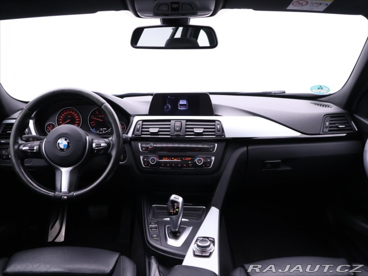 BMW 3 2,0 18d M-paket Aut. Navi 2015